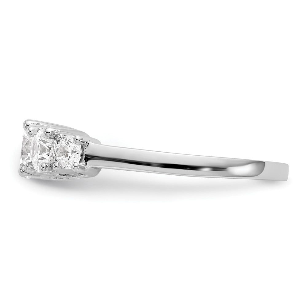 14K Weißgold Verlobungsring mit 5 simulierten Diamanten