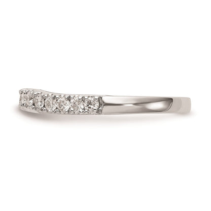 Trauring aus 14K Weißgold mit natürlichen Diamanten