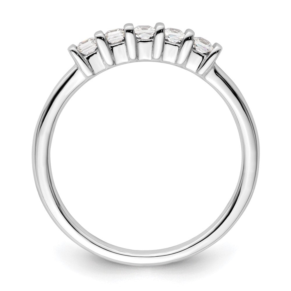 14K Weißgold Ring mit 5 natürlichen Diamanten