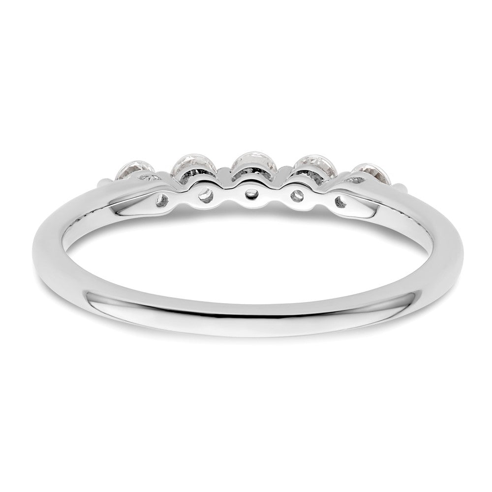 14K Weißgold Ring mit 5 laborgezüchteten Diamanten, VS/SI+ G+