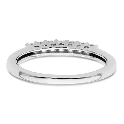 14K Weißgold Ehering mit 7 natürlichen Diamanten