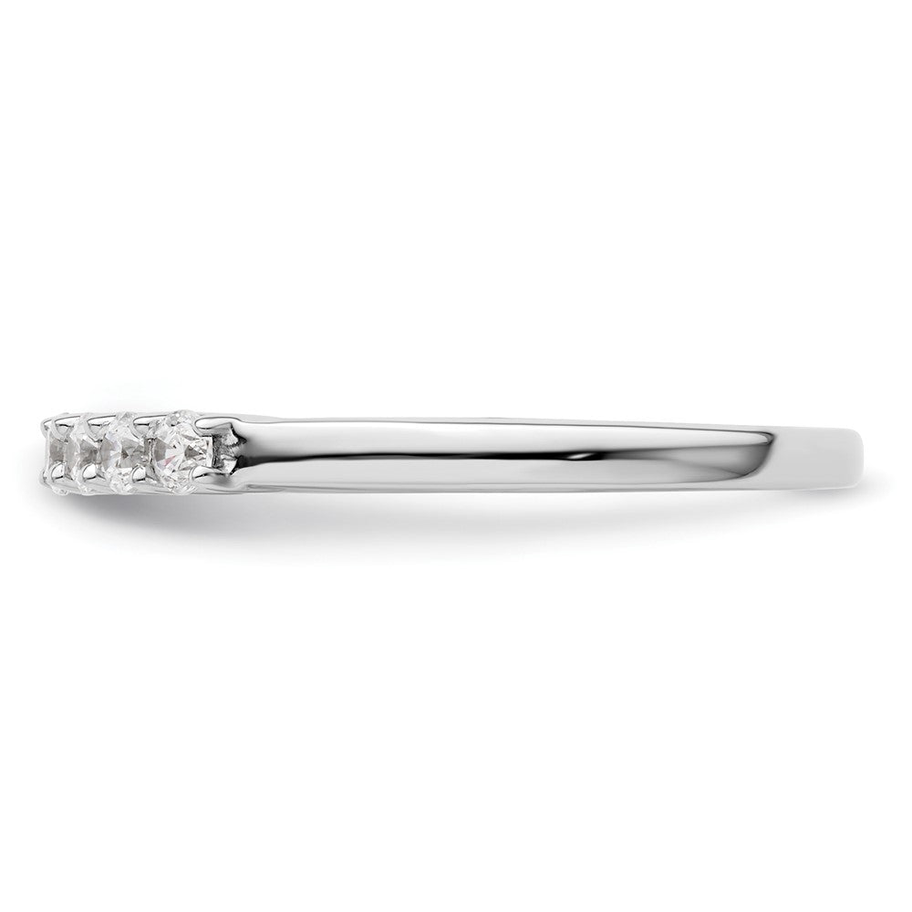 14K Weißgold Ehering mit 7 natürlichen Diamanten