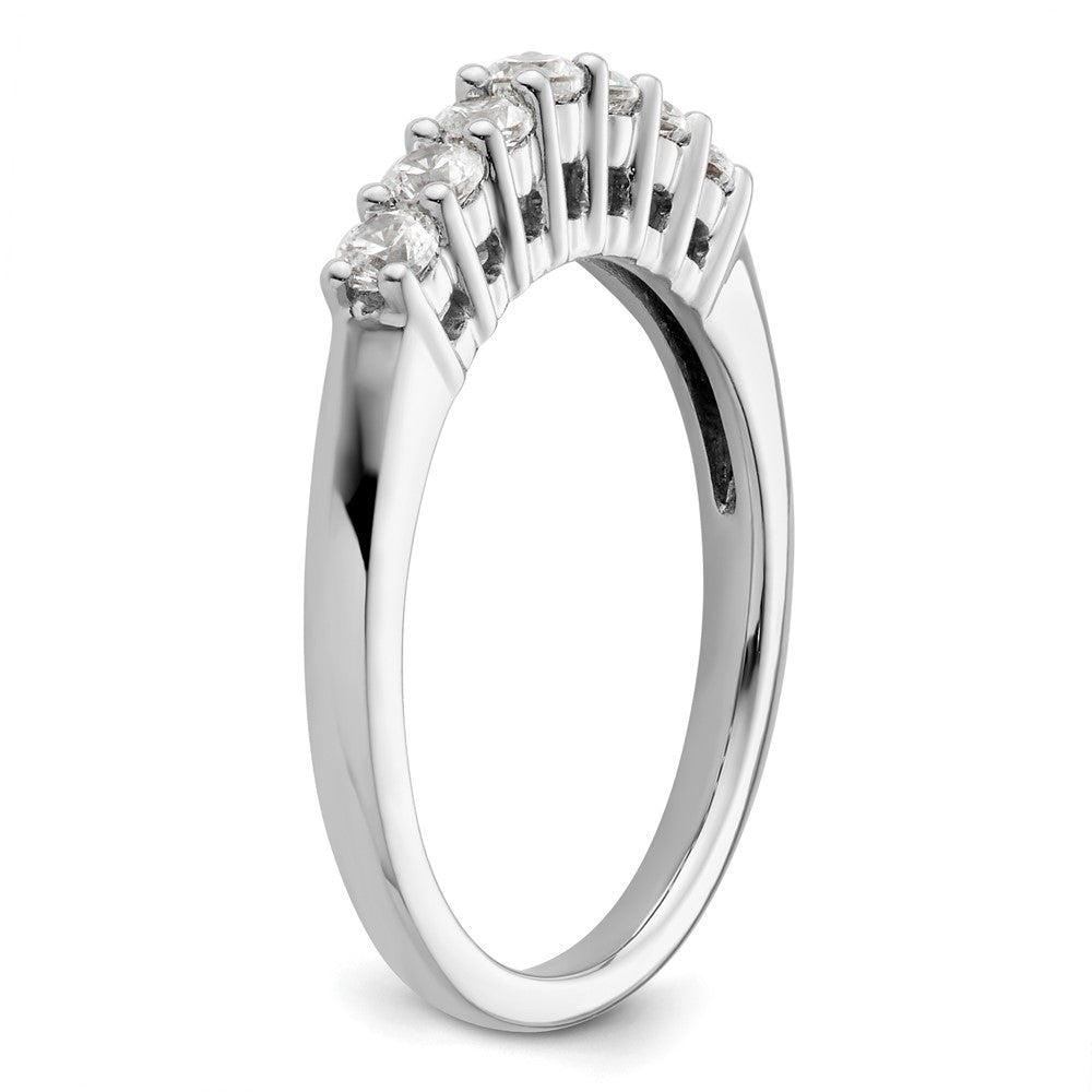 14K Weißgold Ehering mit 7 Diamanten