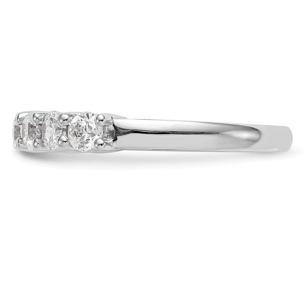 14K Weißgold Ehering mit 7 natürlichen Diamanten