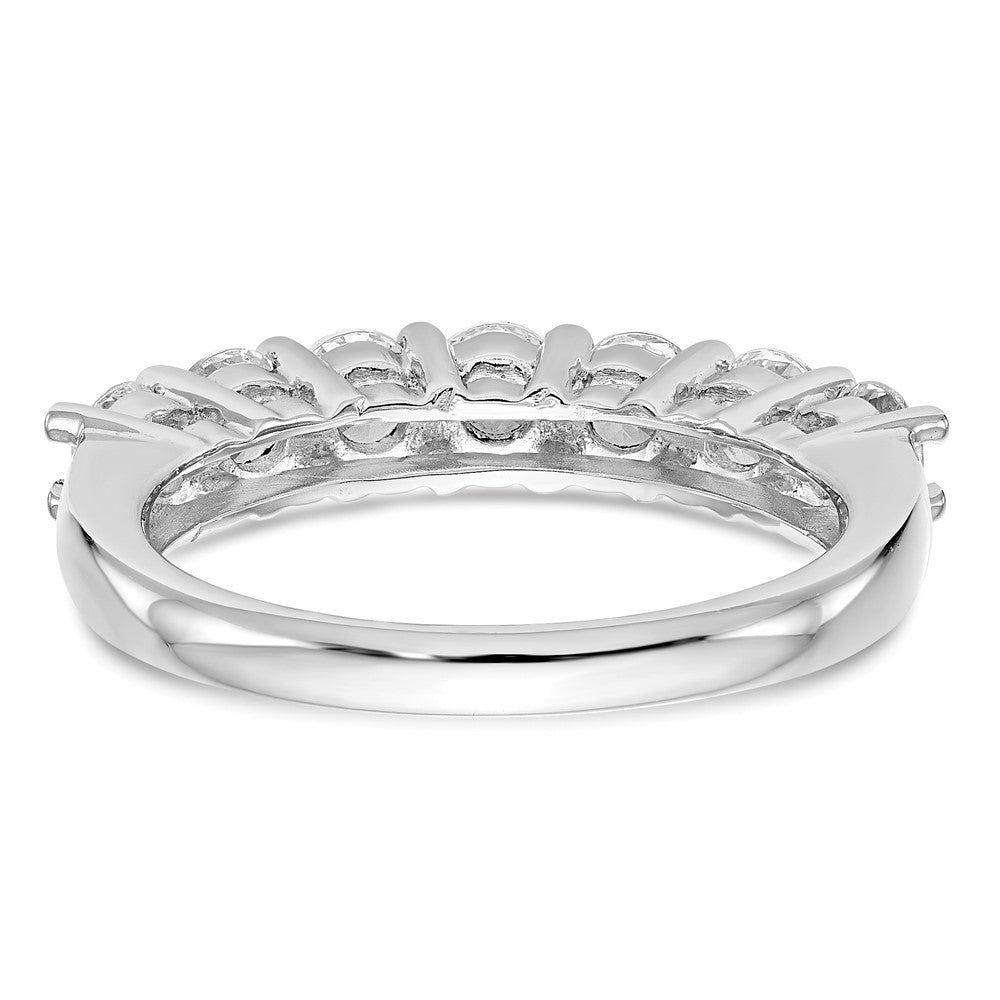 14K Weißgold Ehering mit 7 natürlichen Diamanten