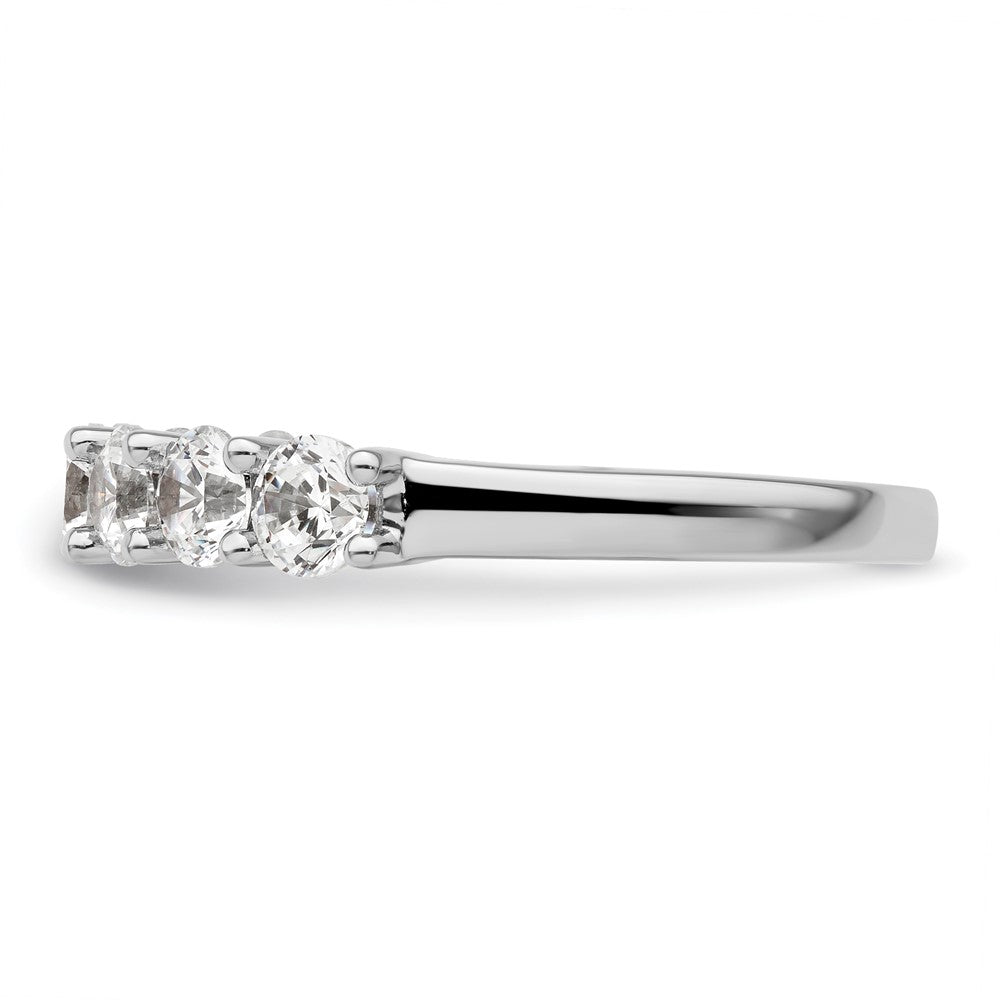 14K Weißgold Ehering mit 7 natürlichen Diamanten