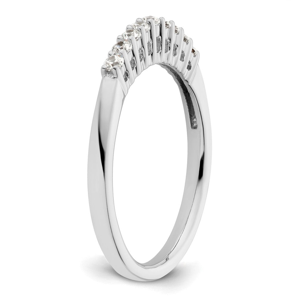 14K Weißgold Ehering mit 9 natürlichen Diamanten