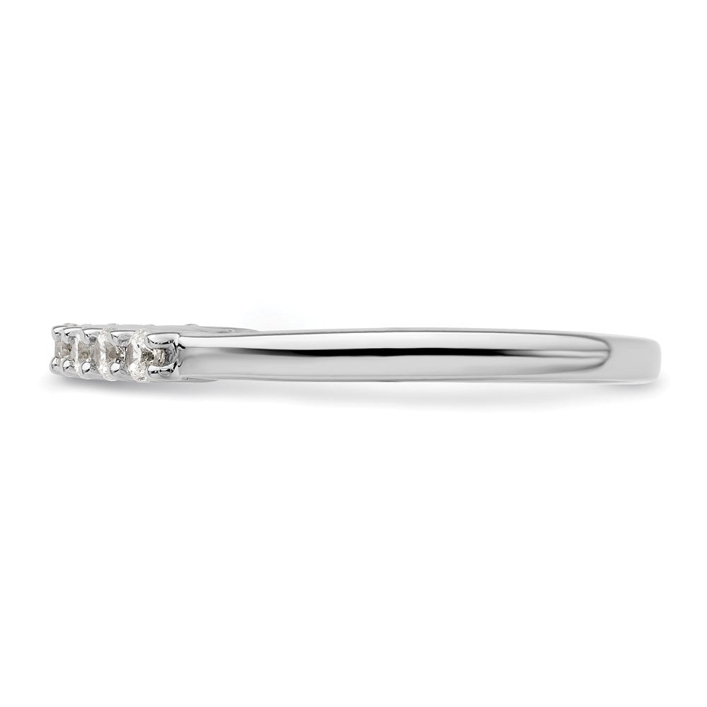 Ehering aus 14K Weißgold mit 9 natürlichen Diamanten