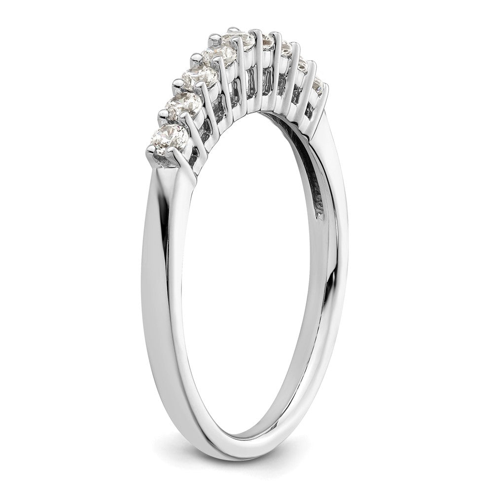 Ehering aus 14K Weißgold mit 9 natürlichen Diamanten