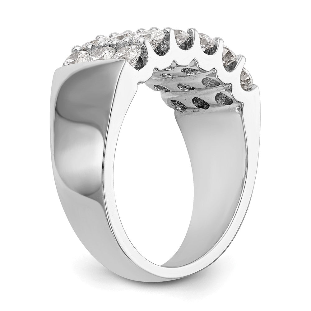 14K Weißgold Ring mit natürlichen Diamanten