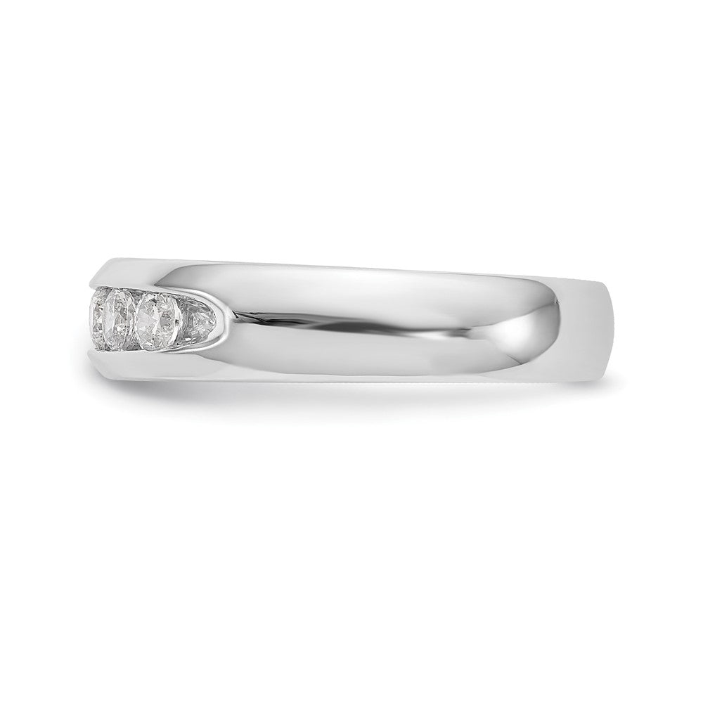 14K Weißgold Ring mit 5 natürlichen Diamanten in Kanalfassung