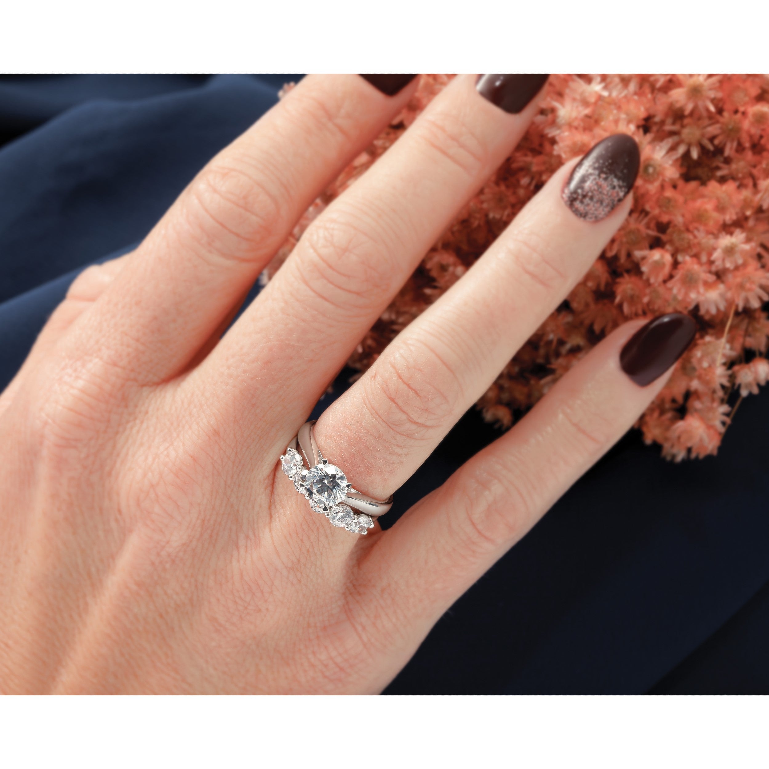 14K Weißgold Fünf-Steine-Modering mit 1 0,33 ct. Laborgezüchteten Diamanten VS/SI+ G+