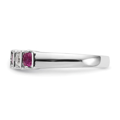 14K Weißgold Ring mit natürlichen Diamanten und Rubinen