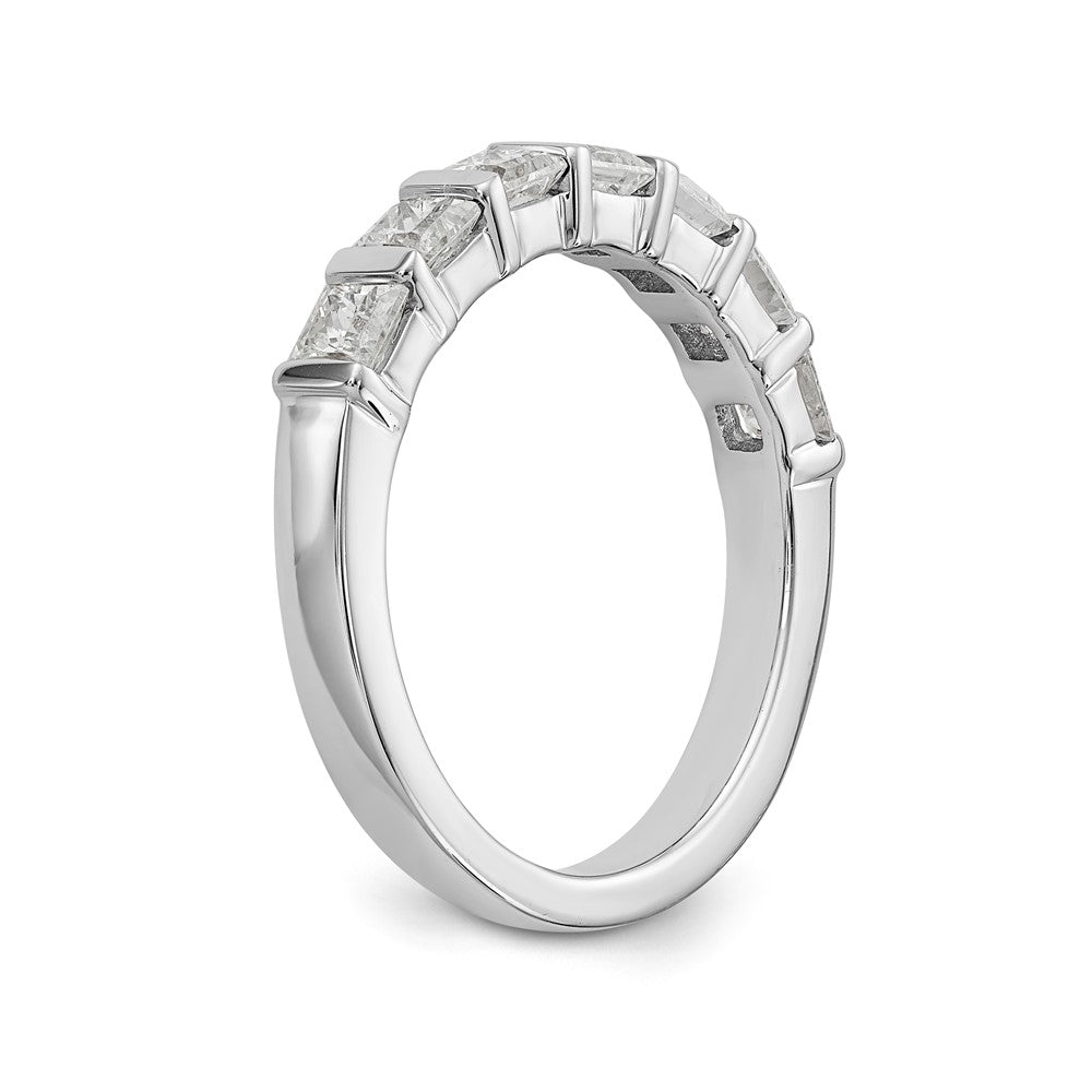 14K Weißgold Ring mit 7 echten Diamanten