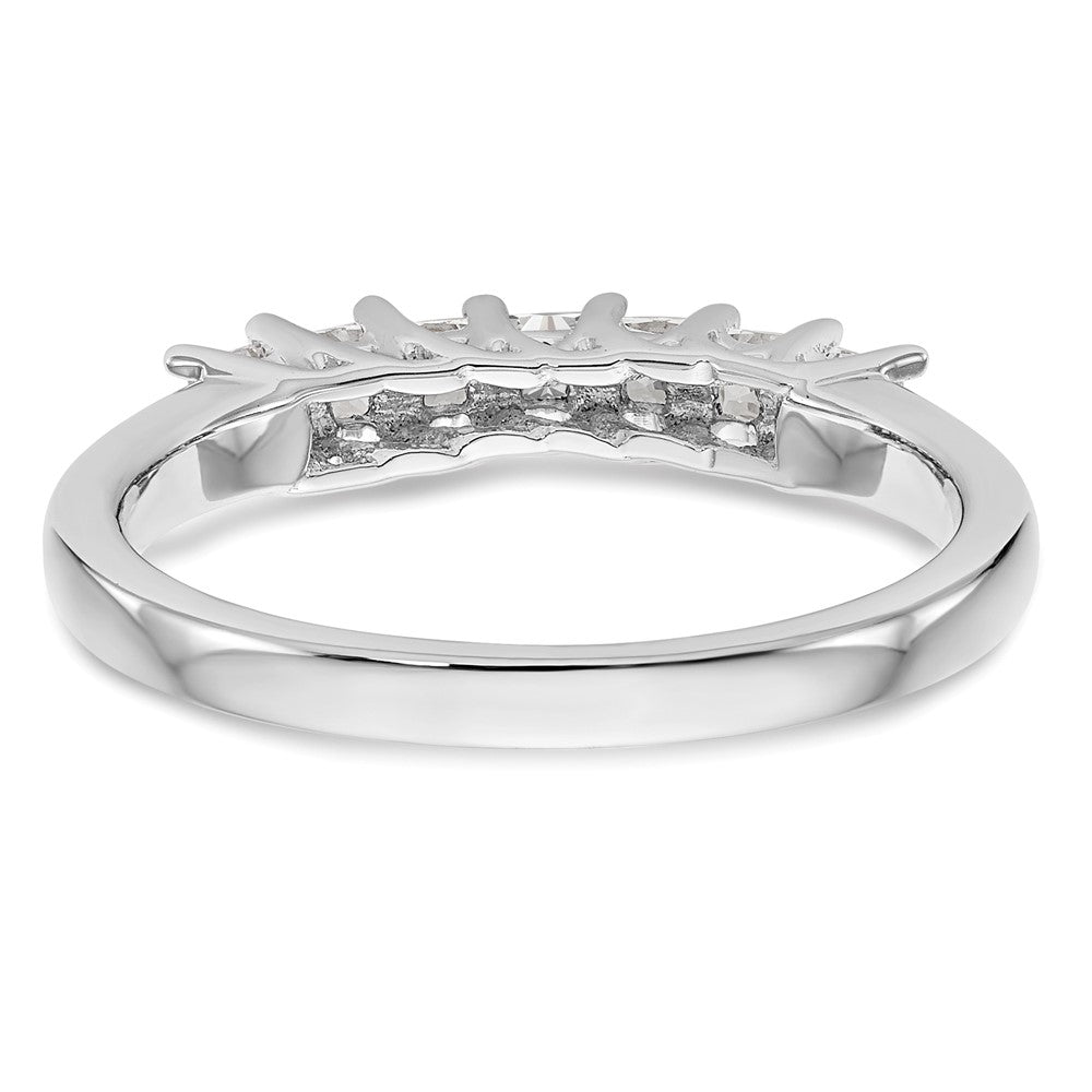 14K Weißgold Ring mit 7 echten Diamanten