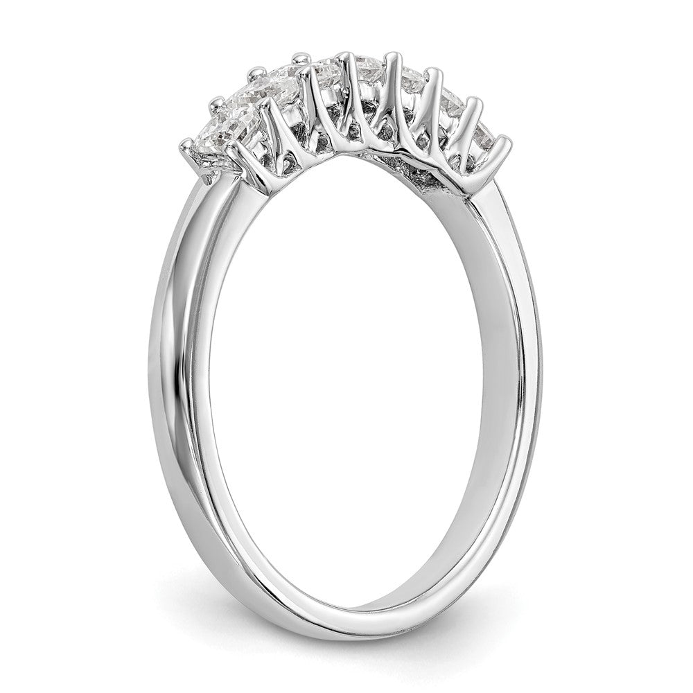 14K Weißgold Ring mit 7 echten Diamanten