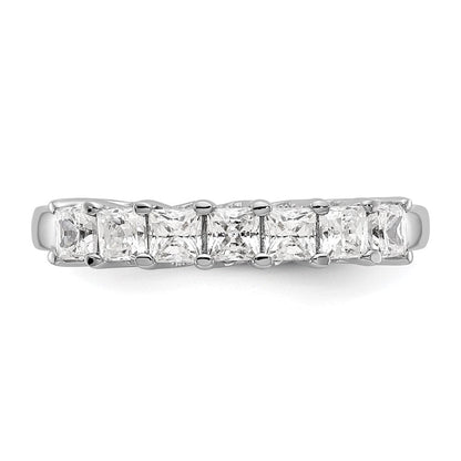 14K Weißgold Ehering mit 7 natürlichen Diamanten
