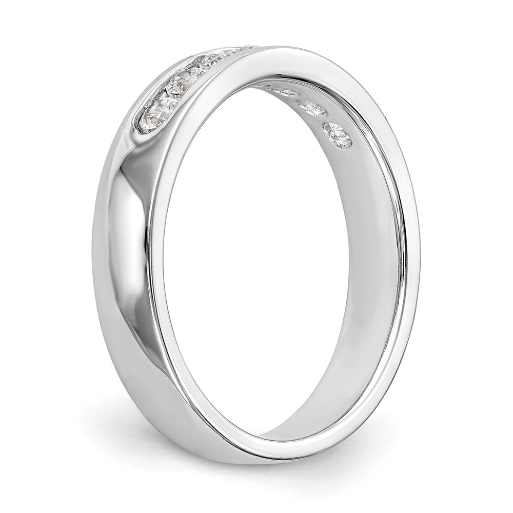 14K Weißgold Ehering mit 7 Diamanten in Kanalfassung