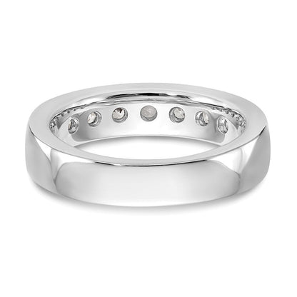 14K Weißgold Ring mit 7 Steinen und 1K rund geschliffenen Diamanten in Kanalfassung