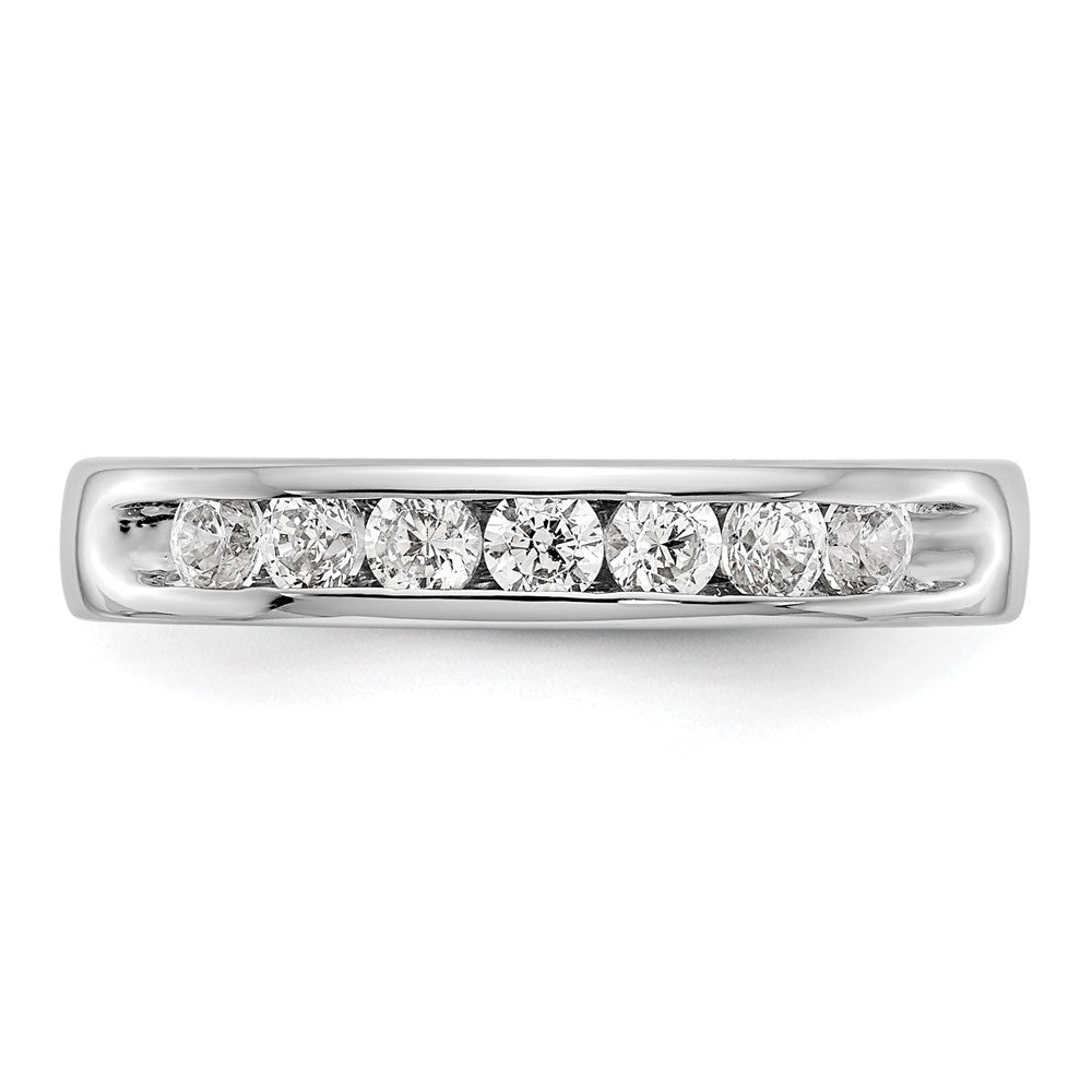 14K Weißgold Ring mit 7 Steinen und 0,5K rundem Diamanten in Kanalfassung