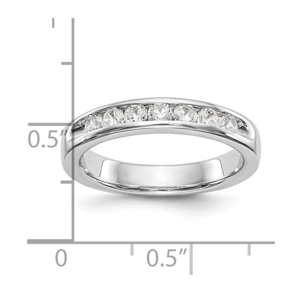 14K Weißgold Ring mit 7 Steinen und 0,5K rundem Diamanten in Kanalfassung