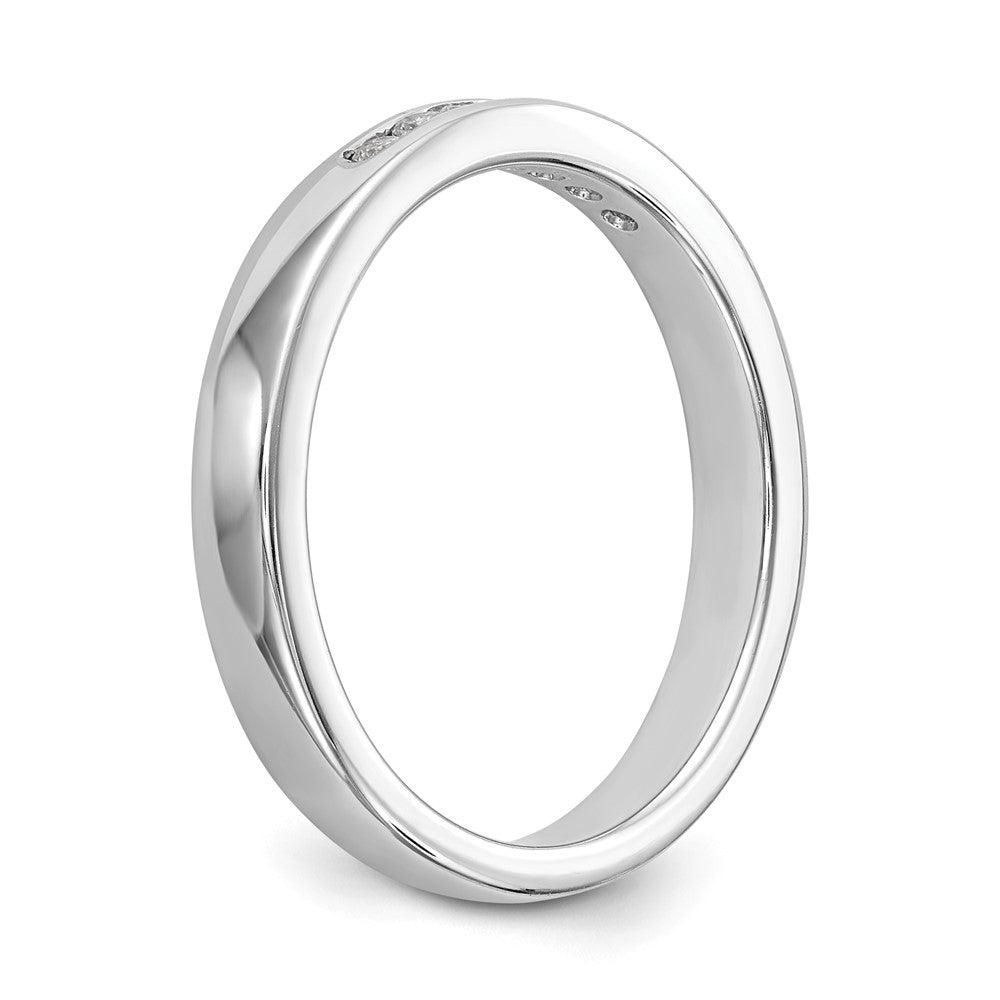 14K Weißgold 7 Stein 1/8 Karat Rund Diamant Komplett Kanalfassung Ring