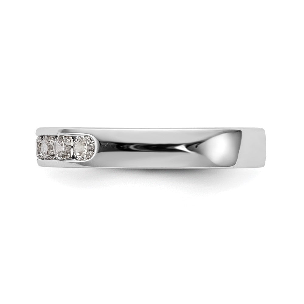 14K Weißgold Ehering mit 7 Diamanten in Kanalfassung