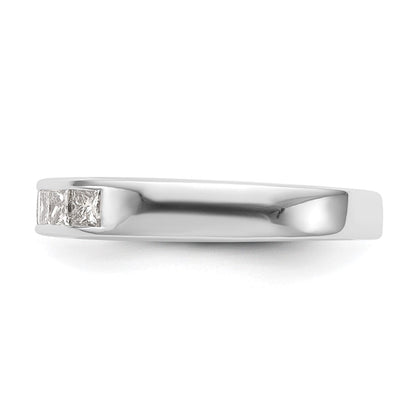 14K Weißgold Ehering mit 7 Diamanten in Kanalfassung
