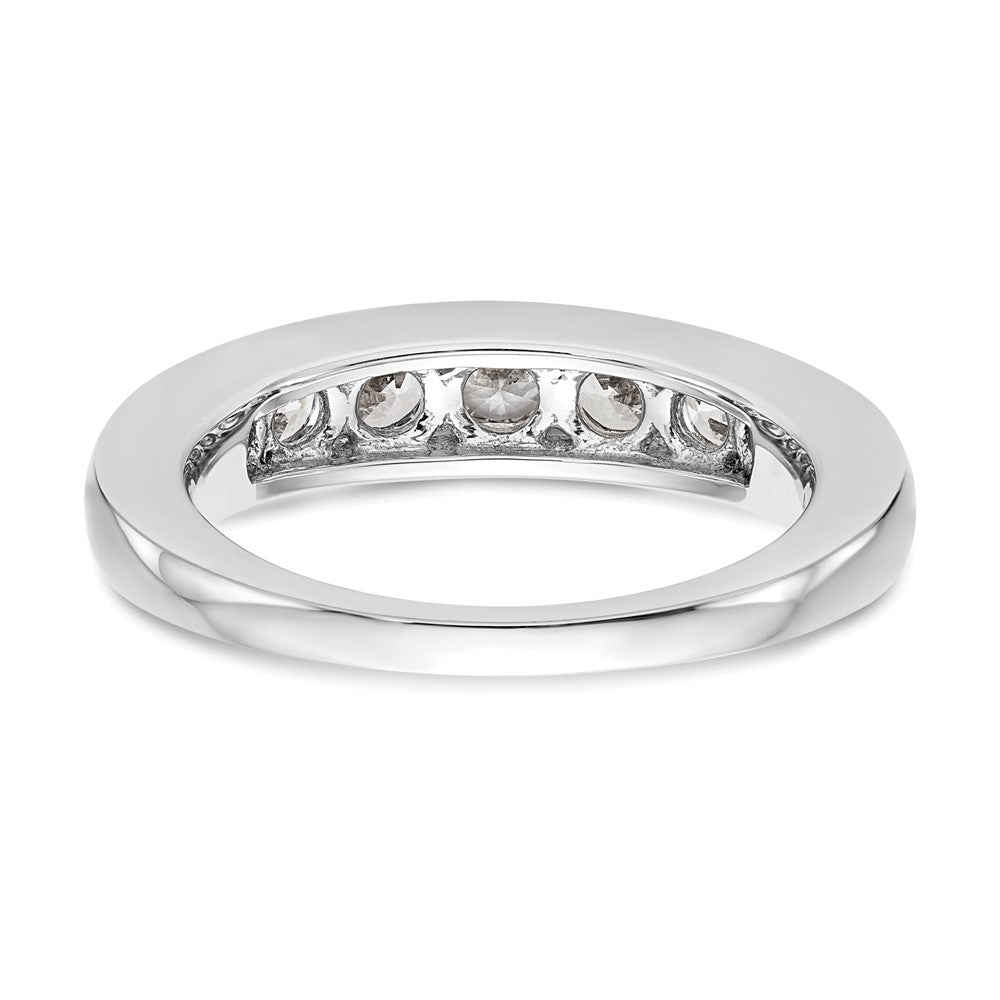 14K Weißgold Ring mit 7 Diamanten in Kanalfassung