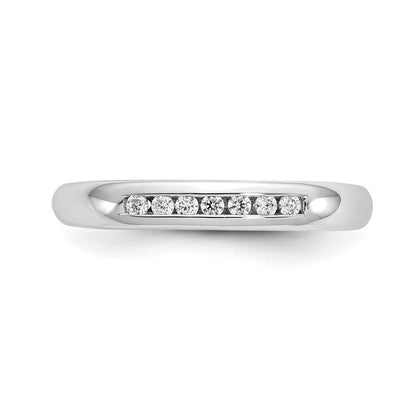 14K Weißgold Ehering mit 7 natürlichen Diamanten in Kanalfassung