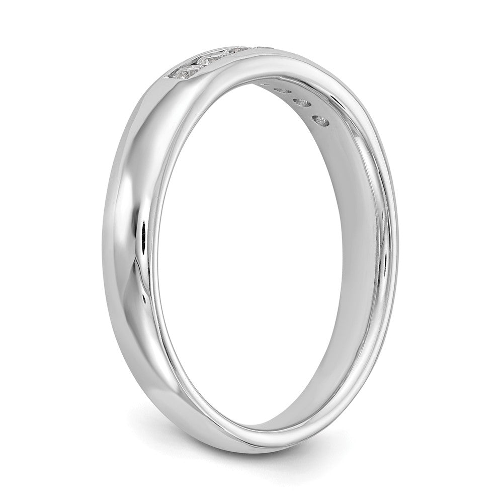 14K Weißgold Ehering mit 7 natürlichen Diamanten in Kanalfassung