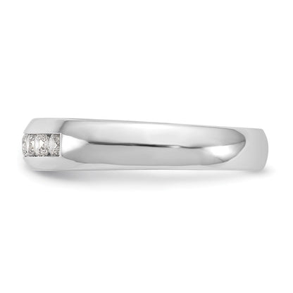 14K Weißgold Ehering mit 7 Diamanten in Kanalfassung