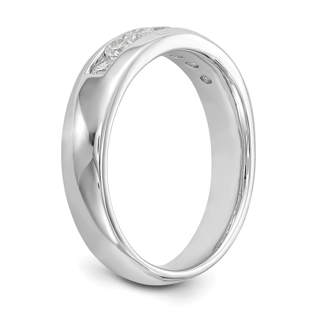14K Weißgold Ehering mit 7 Diamanten in Kanalfassung