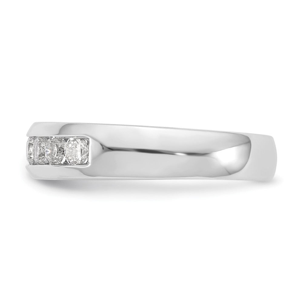 14K Weißgold Ehering mit 7 Diamanten in Kanalfassung