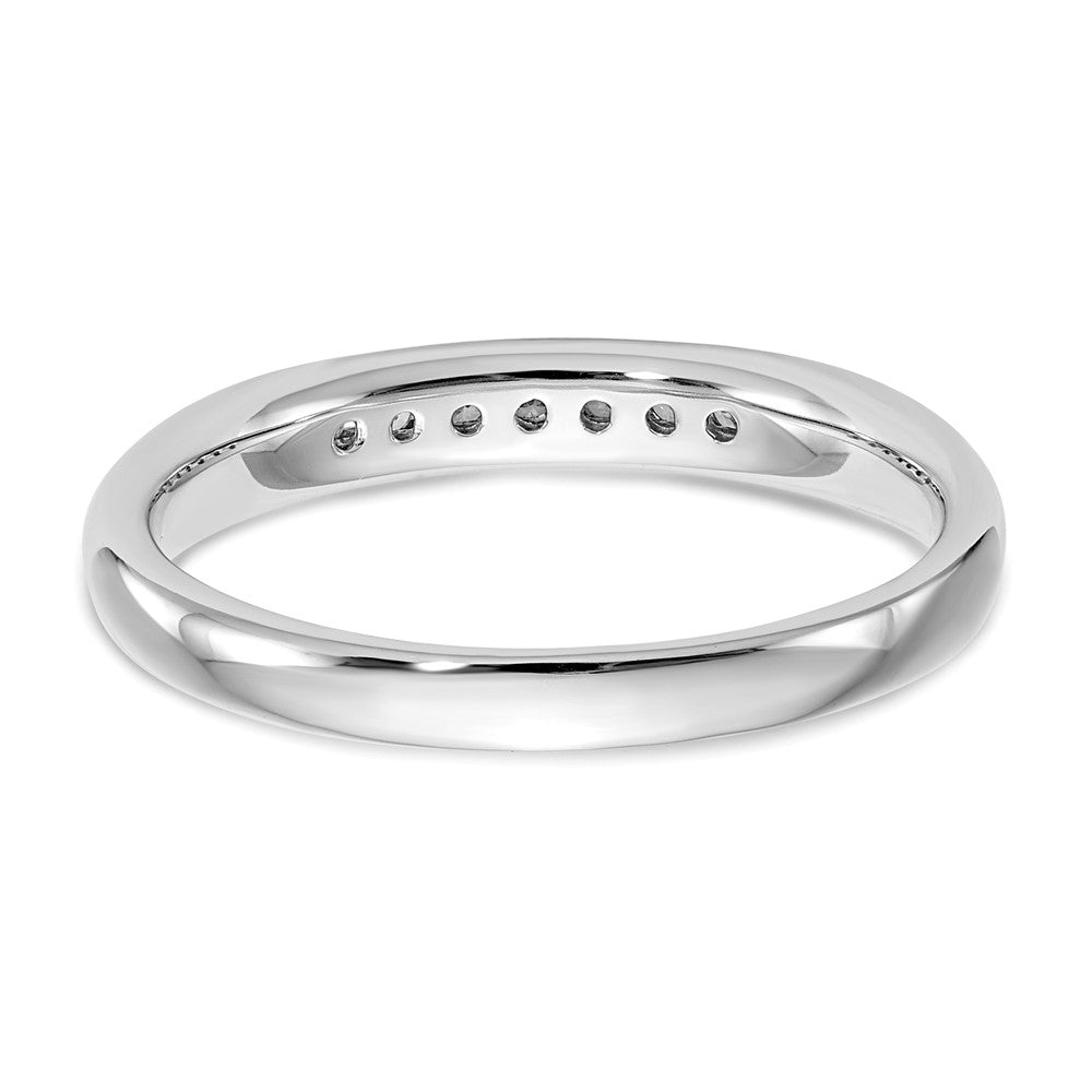 14K Weißgold Ehering mit 7 Diamanten in Kanalfassung