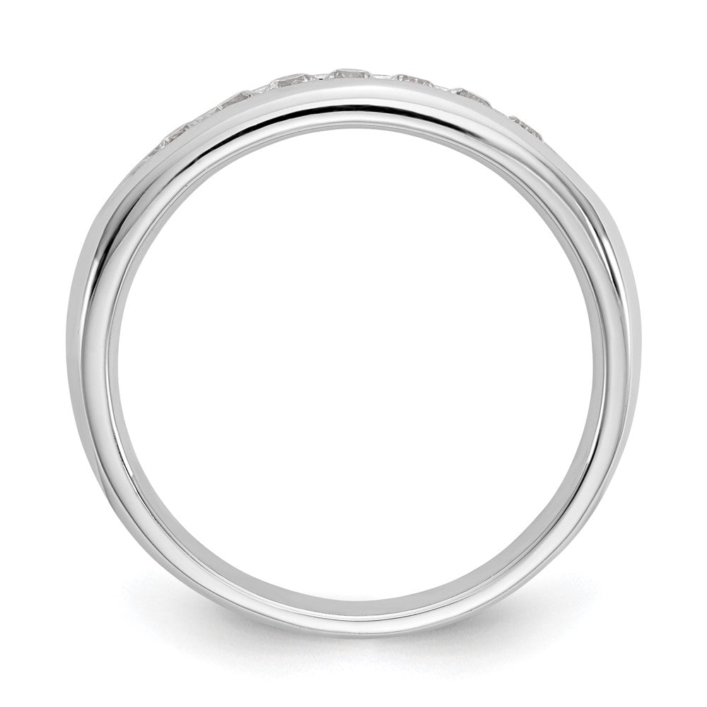 14K Weißgold Ehering mit 7 Diamanten in Kanalfassung