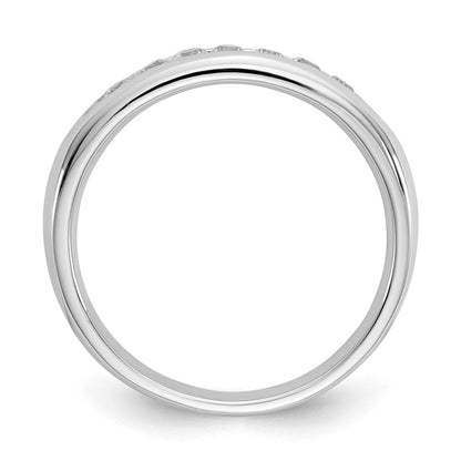 14K Weißgold Ehering mit 7 Diamanten in Kanalfassung