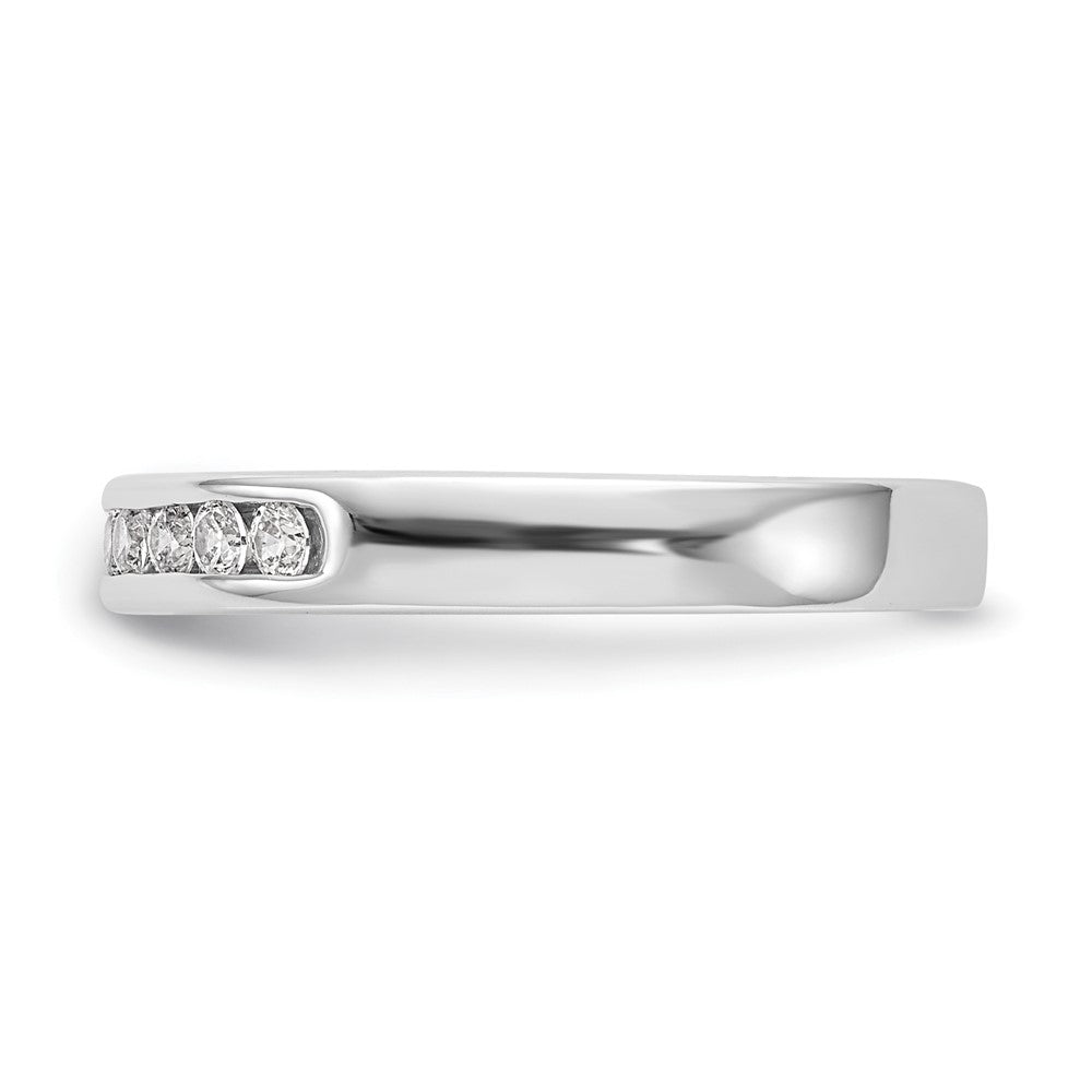 14K Weißgold Ehering mit 9 Diamanten in Kanalfassung