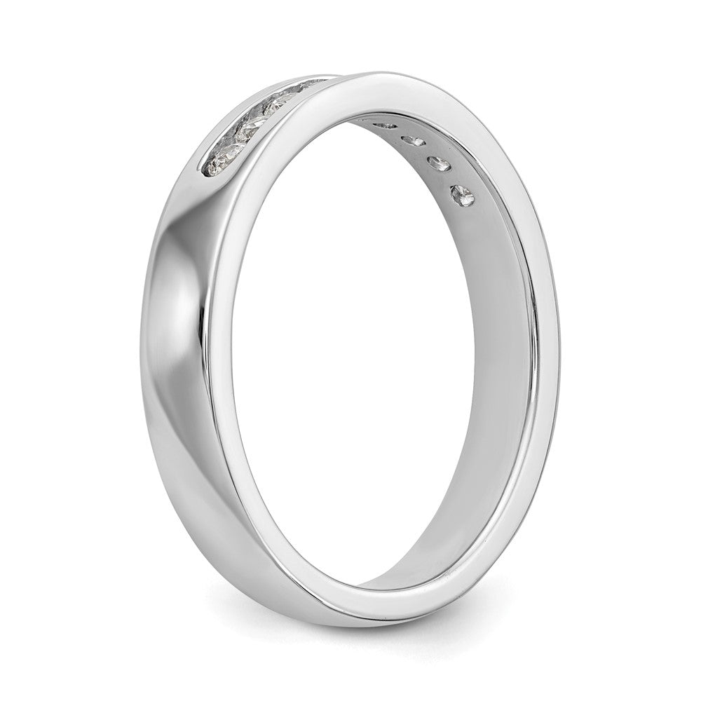 14K Weißgold Ehering mit 9 Diamanten in Kanalfassung