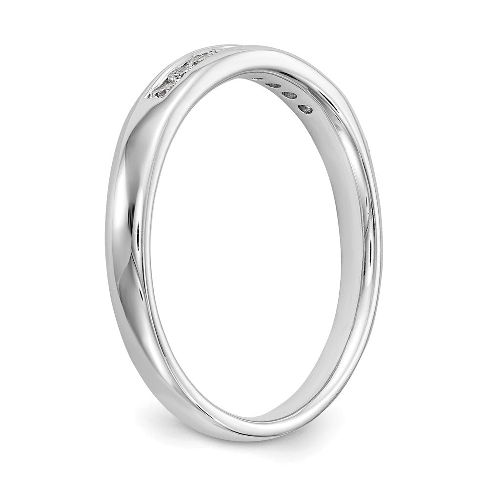 14K Weißgold Ehering mit 9 Diamanten in Kanalfassung