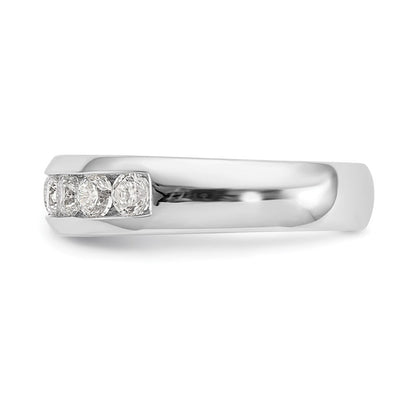 14K Weißgold Ring mit 9 natürlichen Diamanten in Kanalfassung