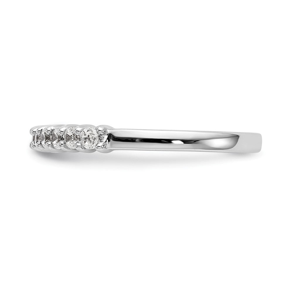14K Weißgold Ring mit 11 Steinen, Shared-Prong-Fassung, 0,33K, Diamanten im Rundschliff, komplett besetzt