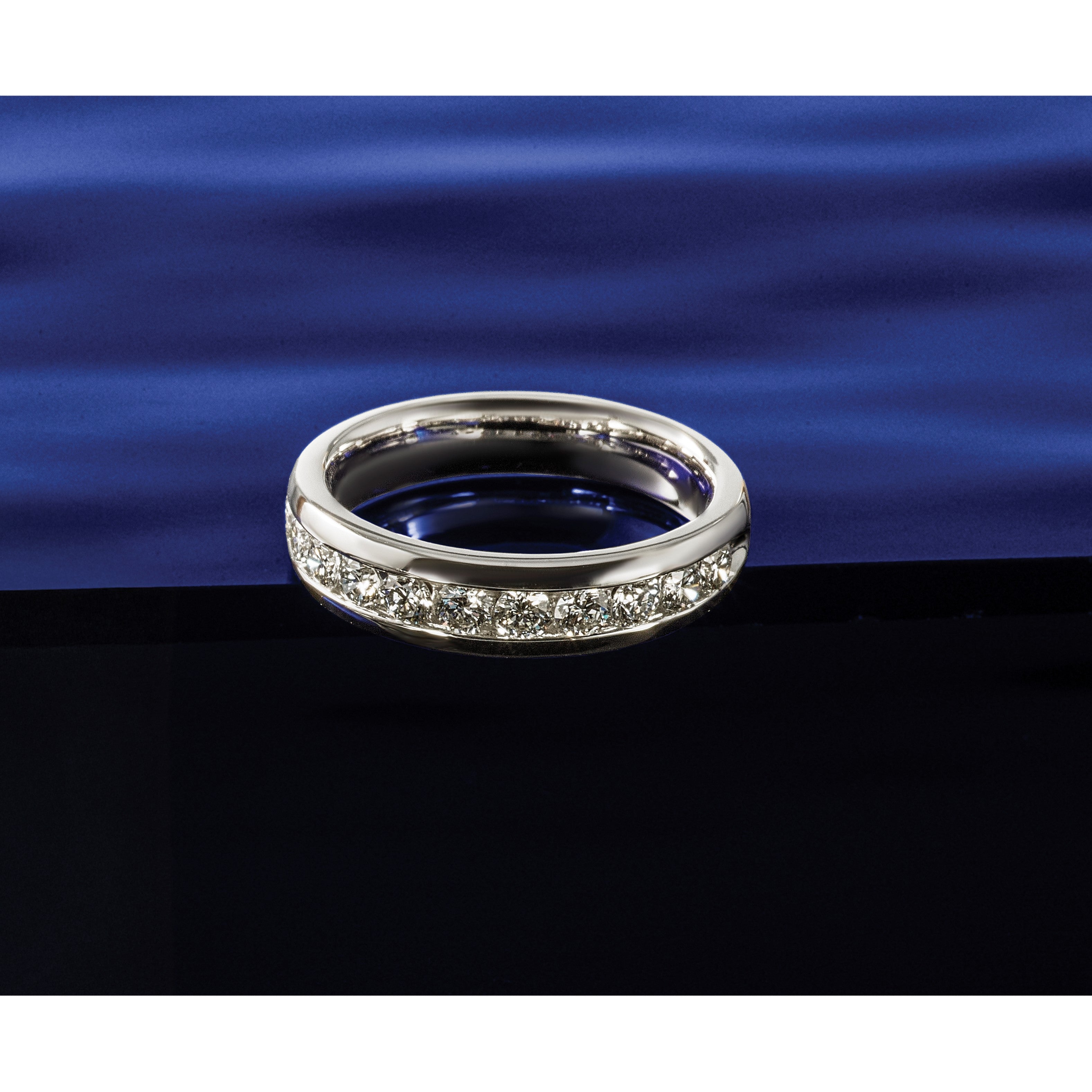 14K Weißgold 0,5 ct. Laborgezüchteter Diamant VS/SI+ G+ Elf-Stein Kanalfassung Ring