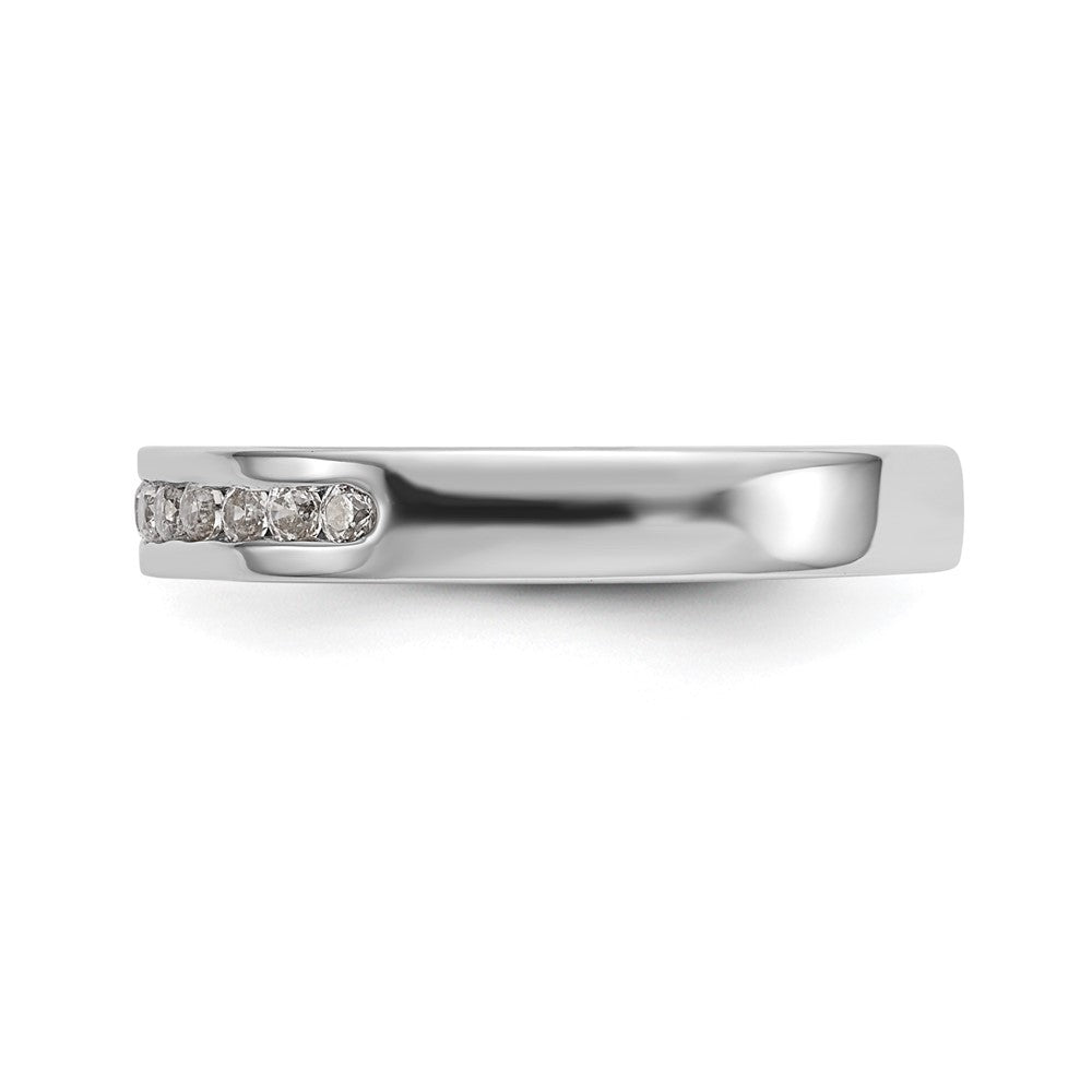 14K Weißgold Ring mit 11 Diamanten im Rundschliff, 0,2 ct., Kanalfassung
