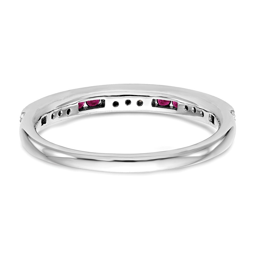 14K Weißgold Ring mit natürlichen Diamanten und Rubin