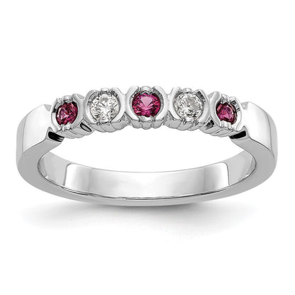 14K Weißgold Ring mit natürlichen Diamanten und Rubin