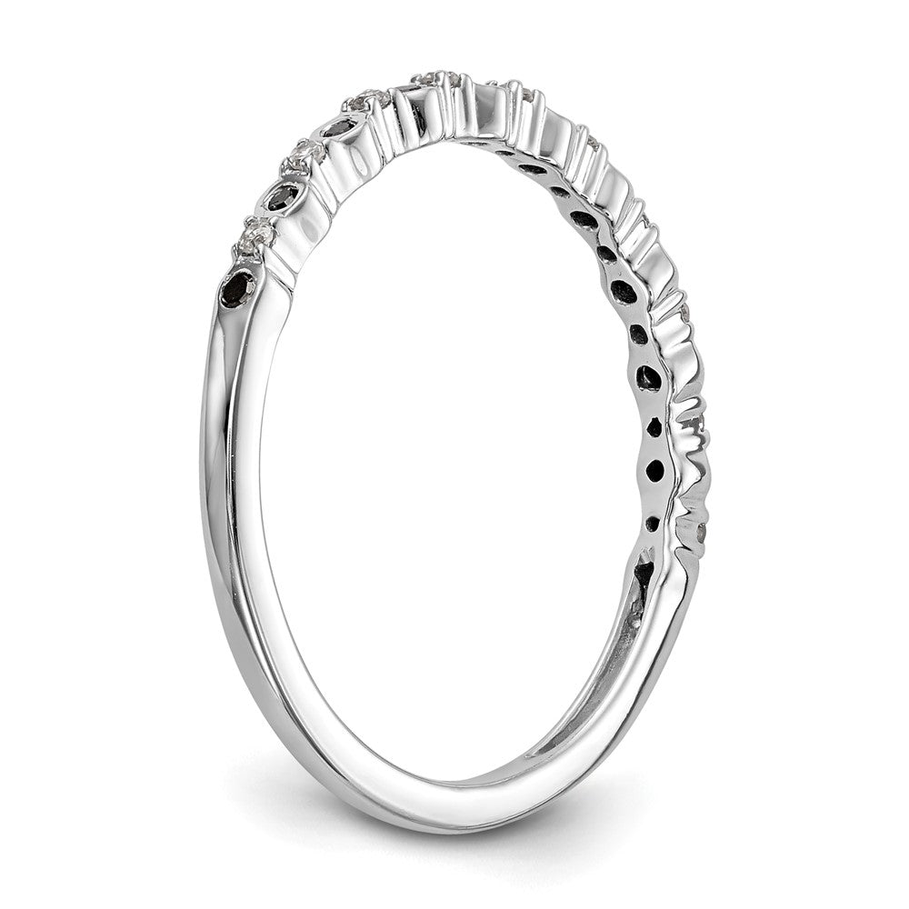 585 Weißgold Ring mit schwarzen und weißen natürlichen Diamanten