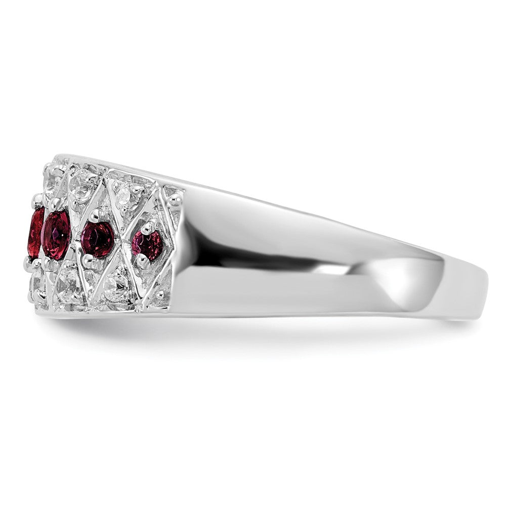 14K Weißgold Ring mit 0,2 ct. im Labor gezüchteten Diamanten VS/SI+ G+ und im Labor gezüchtetem Rubin, Fancy-Schliff