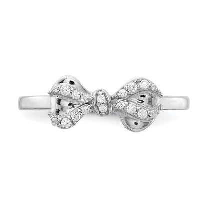 14K Weißgoldring mit natürlichen Diamanten in Schleifenform