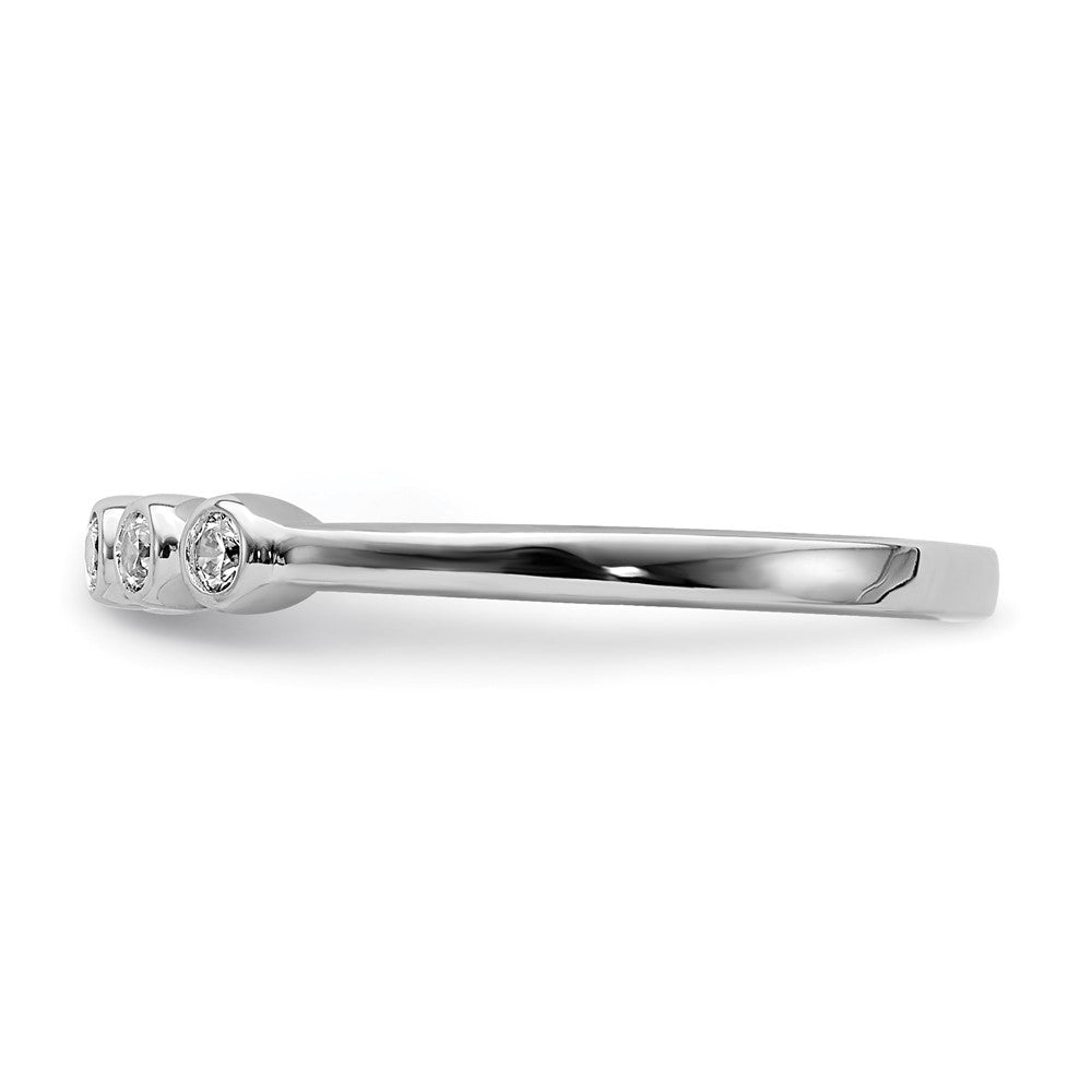 14K Weißgold Ring mit 5 Diamanten in Zargenfassung